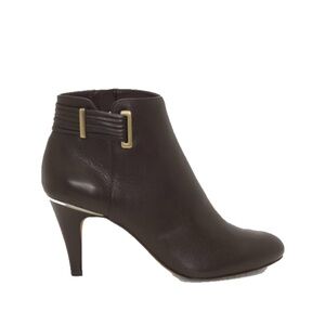 Vince Camuto black bootie size 37